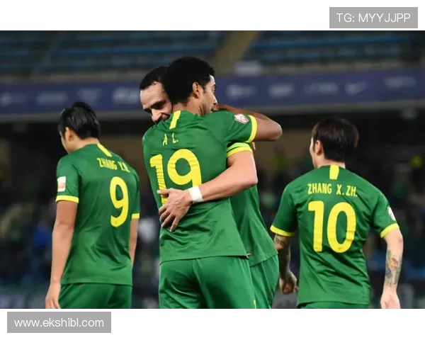 八百万欧元强援枯坐板凳身价堪忧